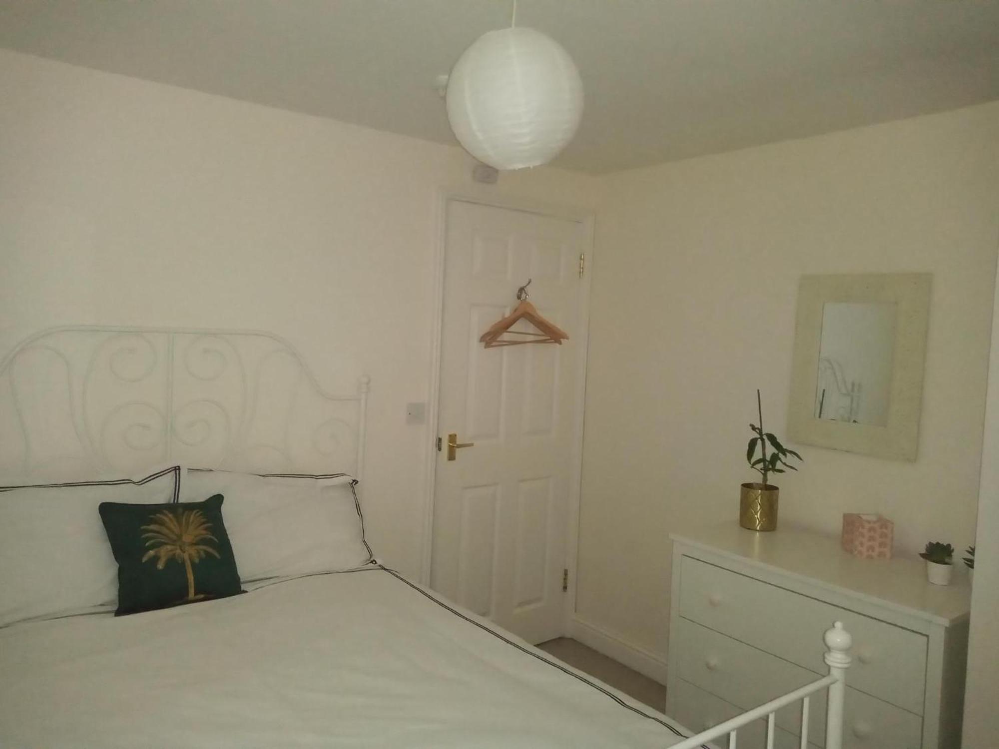 The Eaves, Glastonbury High Street 2 Bed 2 Bathroom Apartment Екстериор снимка